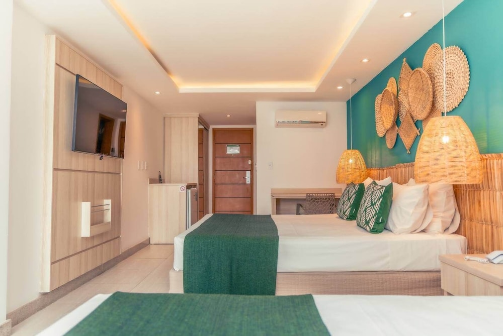 Deluxe Suite, Sea View photo 2