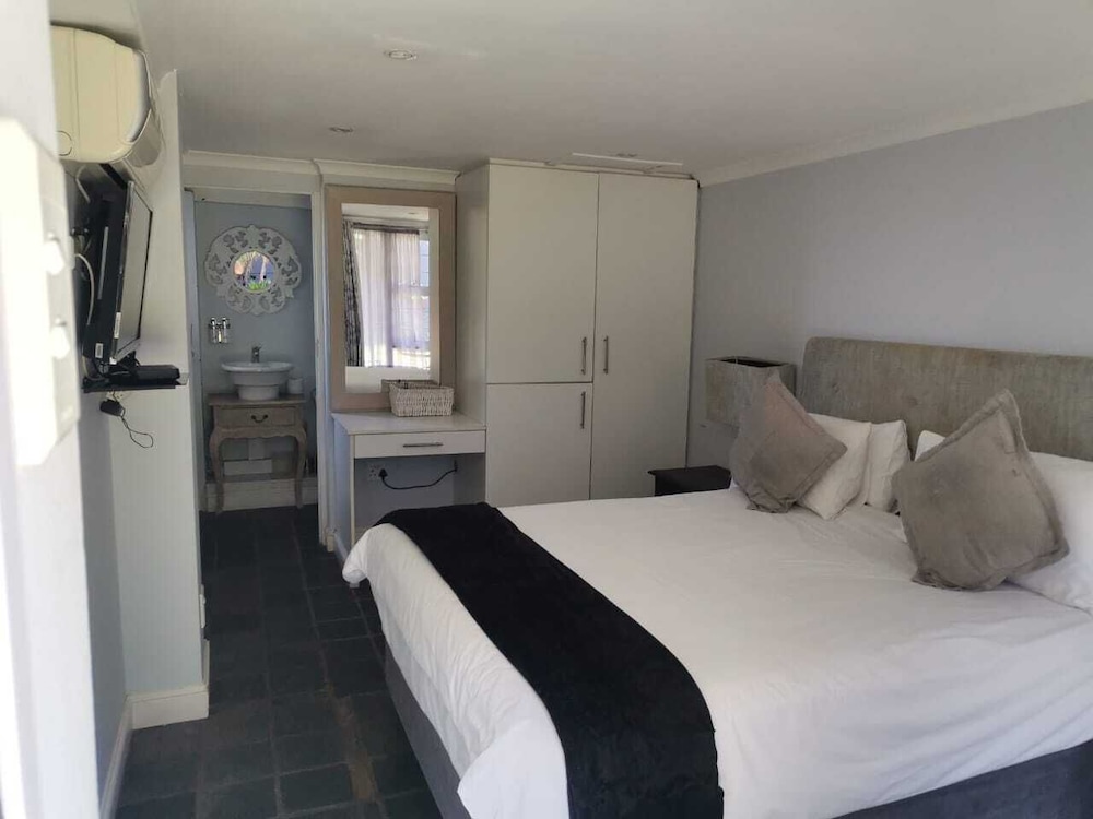 Standard Double Room, 1 Bedroom (Double Garden Room)