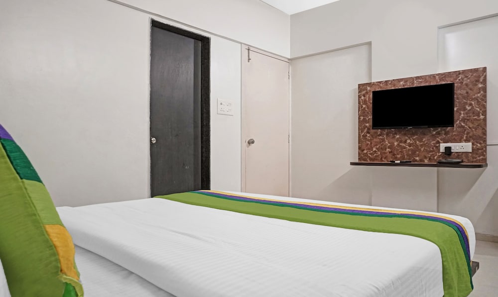 Economy Room - Photo 6