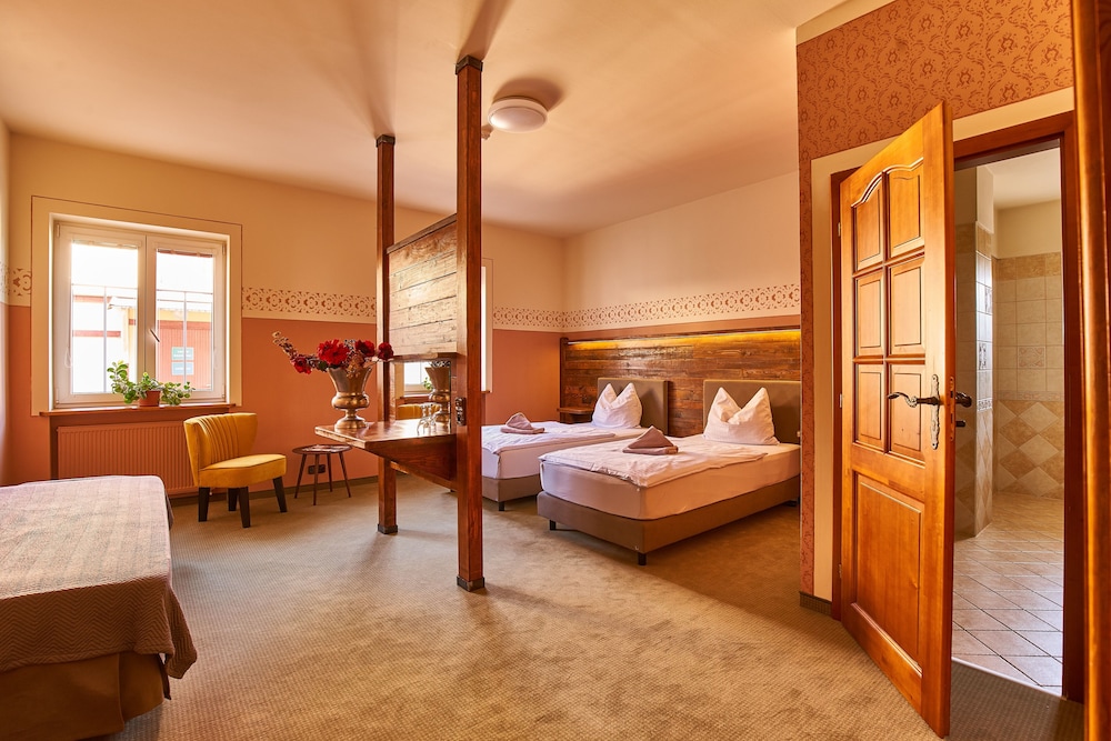Double or Twin Room photo 1
