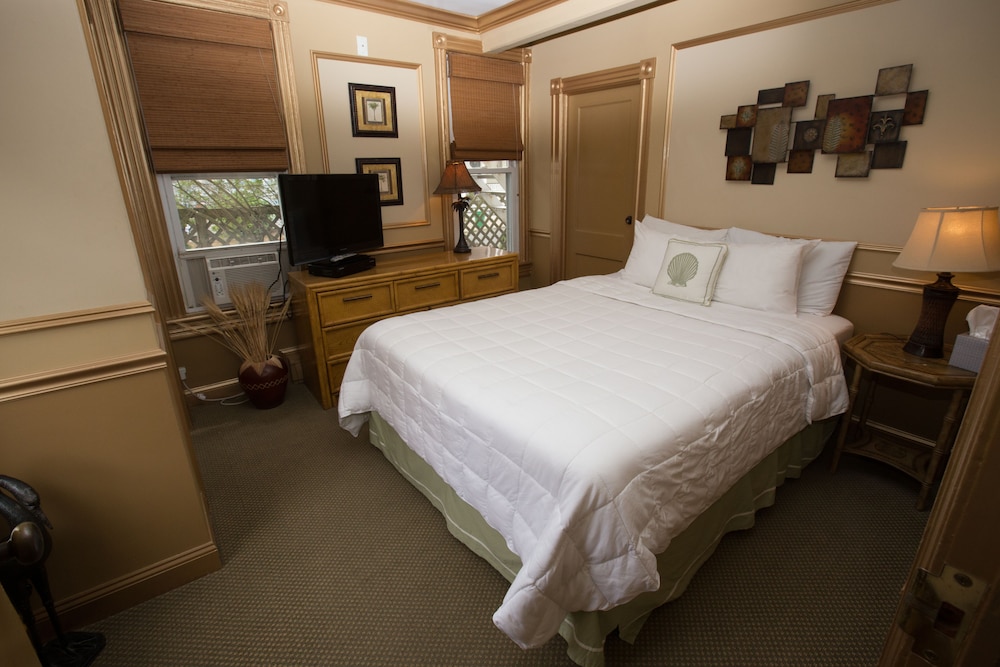 Apartment, 2 Bedrooms, Private Bathroom (Two Bedroom Apartment) photo 2