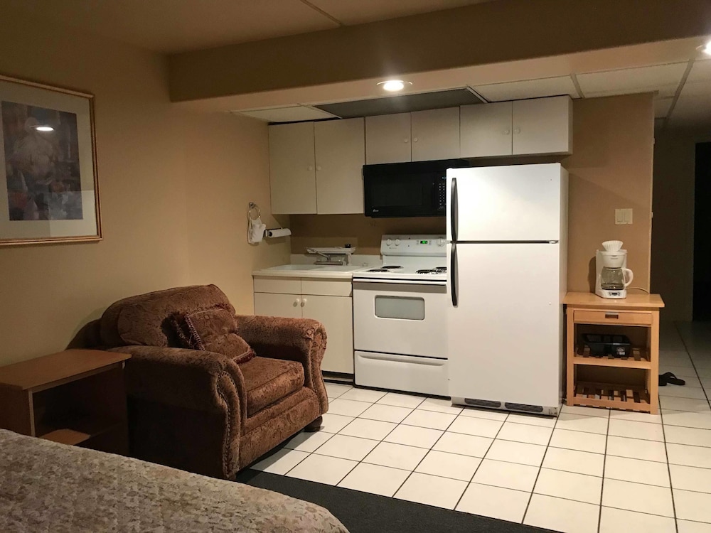 Comfort Apartment, 2 Queen Beds, Non Smoking photo 3