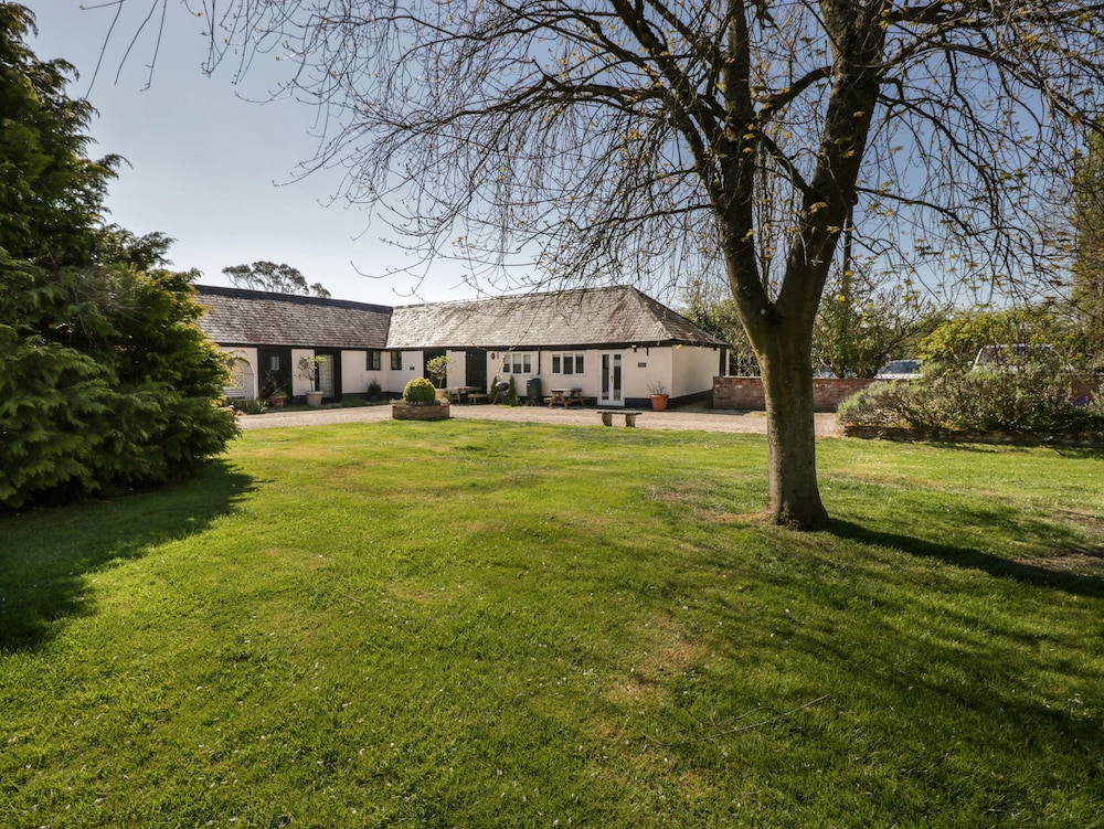 Cottage photo 1