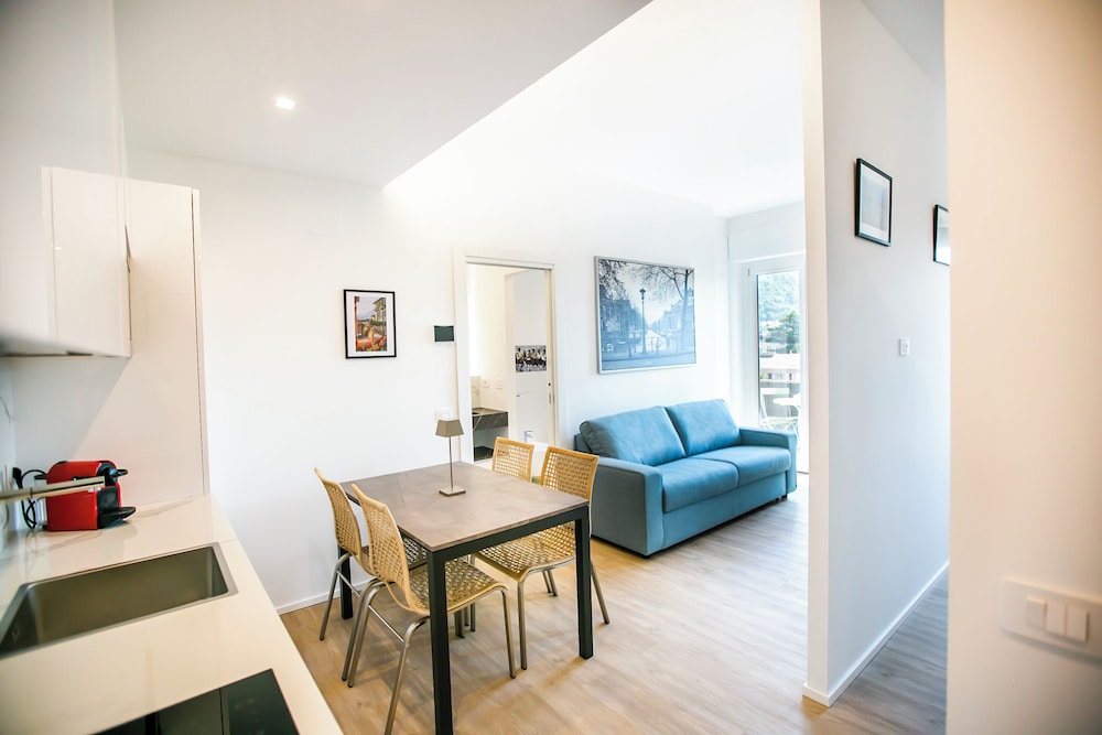 Deluxe Apartment, Balcony, City View