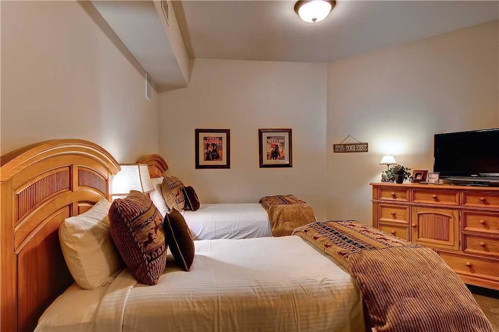 Condo, Multiple Beds (6109 Bear Lodge, Trappeur's Crossing) photo 3