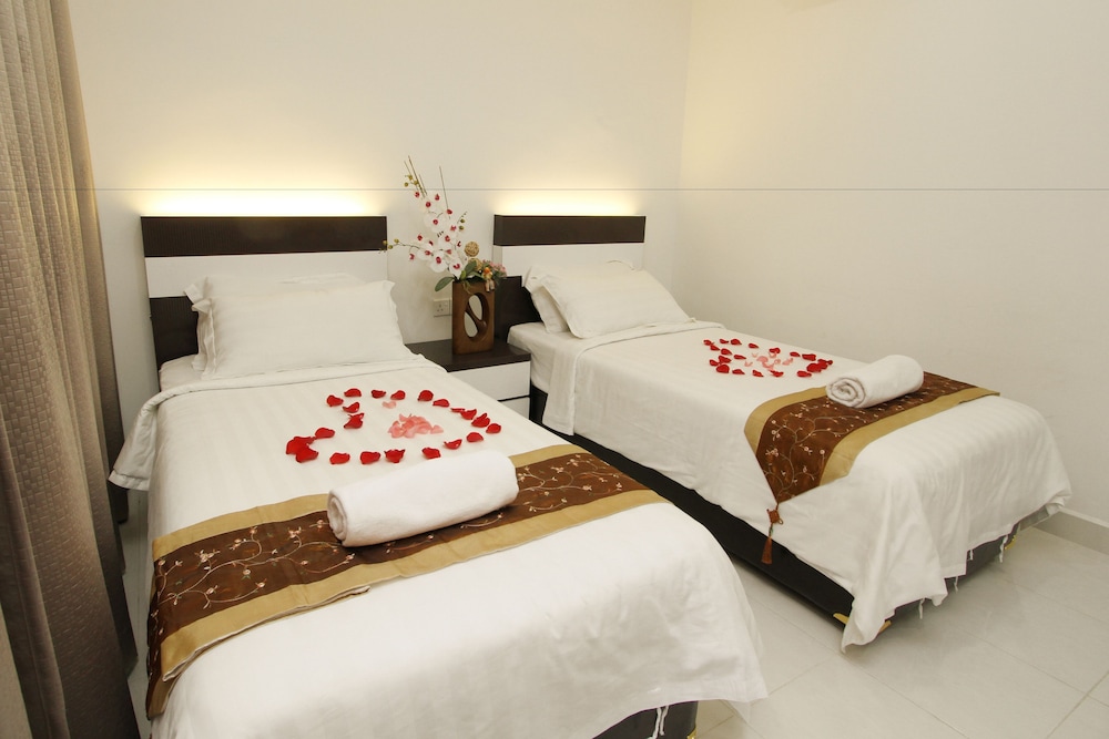 Superior Twin Room photo 2
