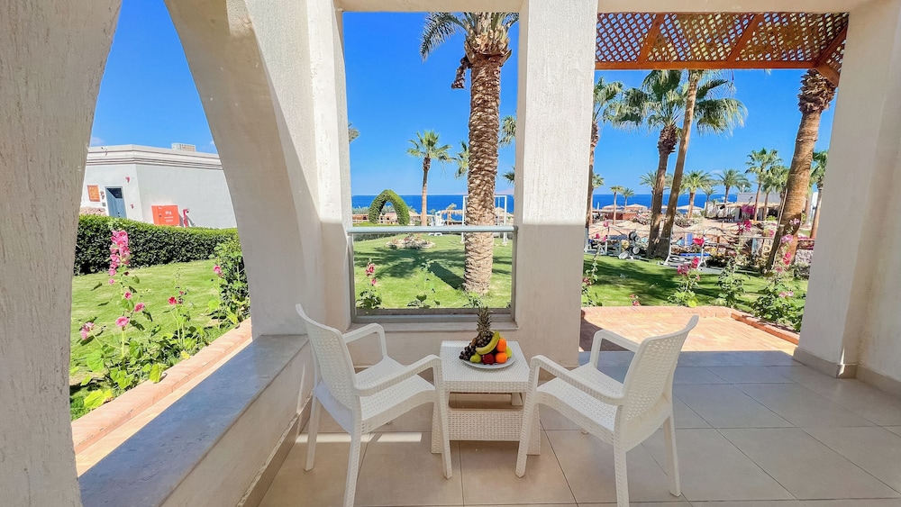 Superior Double or Twin Room, Sea View