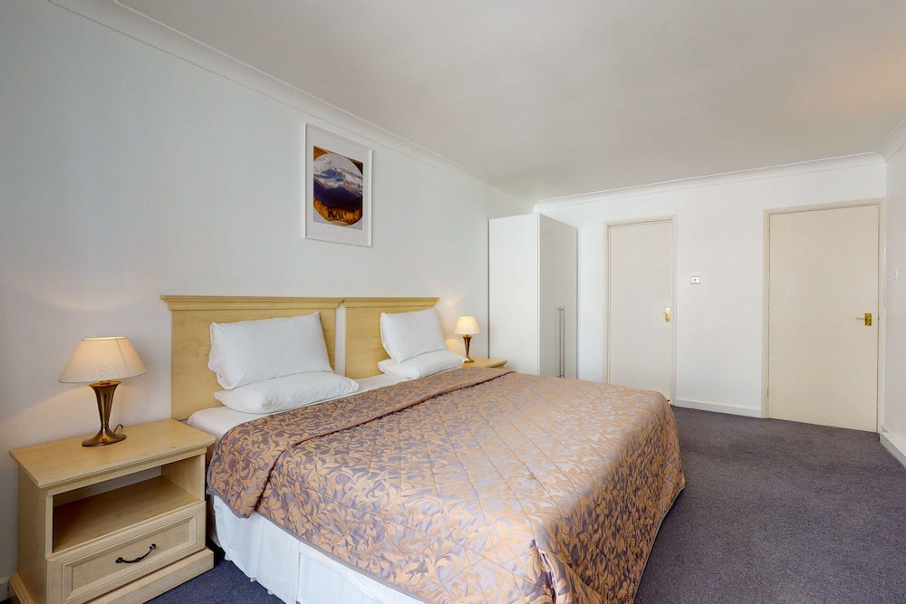 Superior Apartment (Apartment 12, 4 Persons)