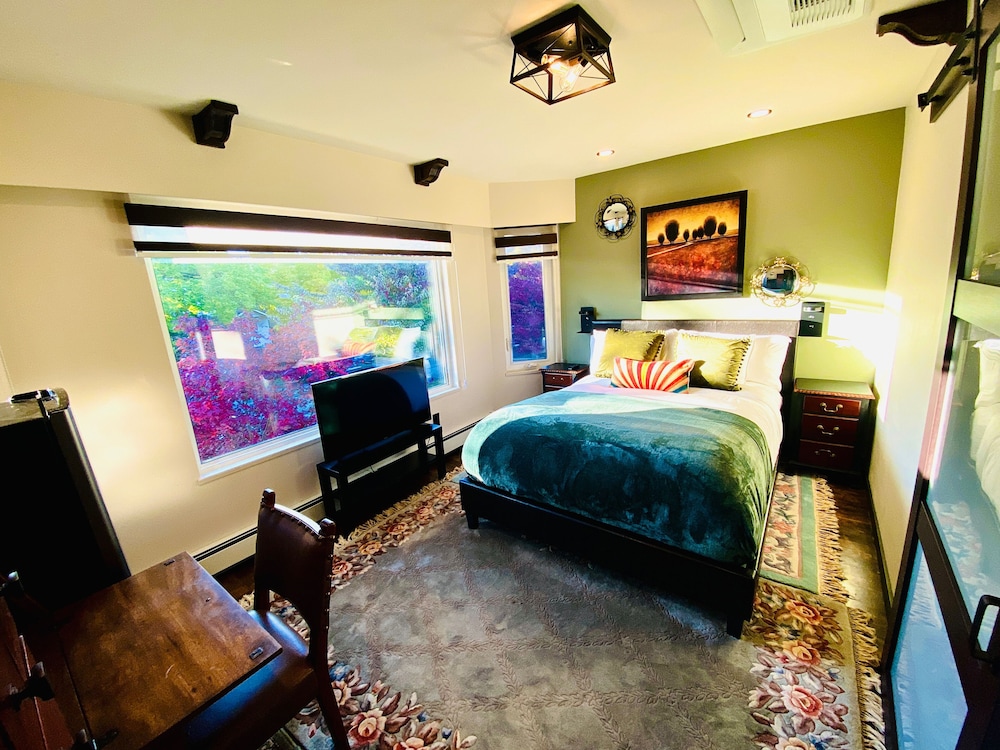 Presidential House, 5 Bedrooms