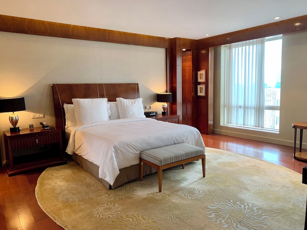 Presidential Suite, 1 King Bed photo 3