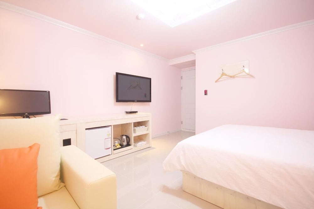 Room (Standard room) - Photo 4