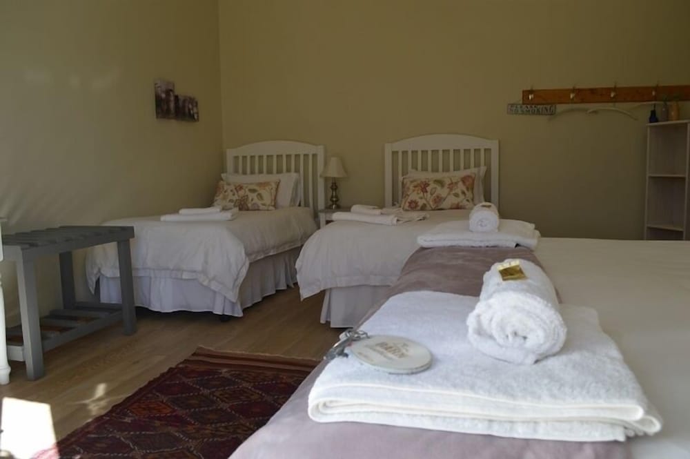 Room, Multiple Beds photo 2