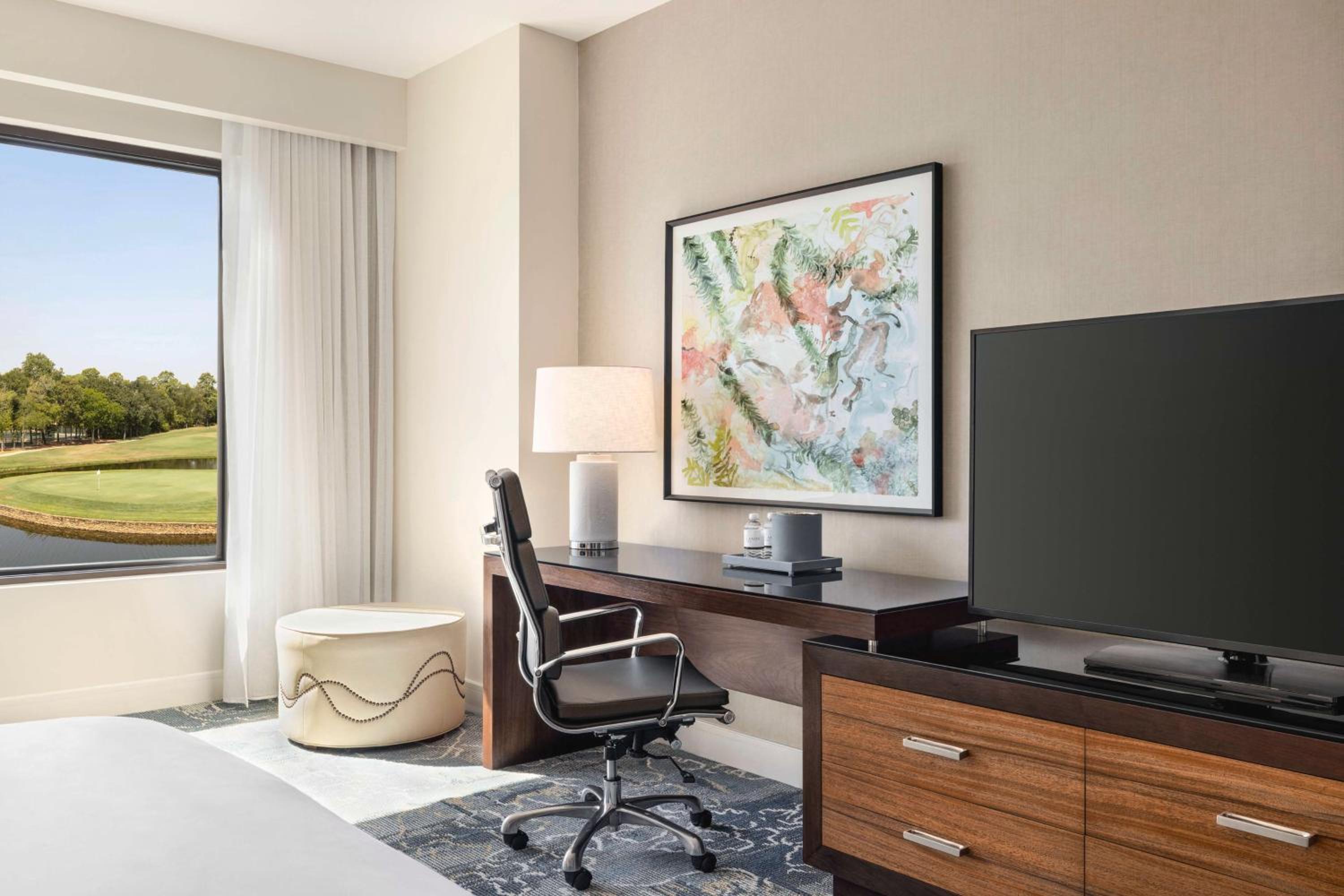King Room with Private Access - Photo 2