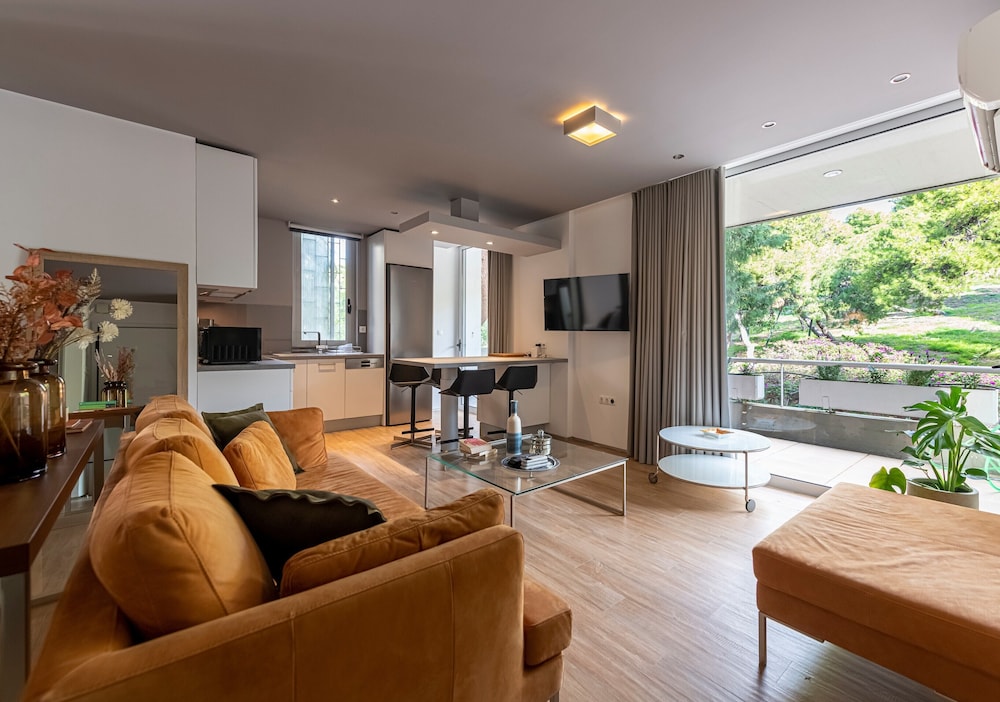 Luxury Apartment photo 1