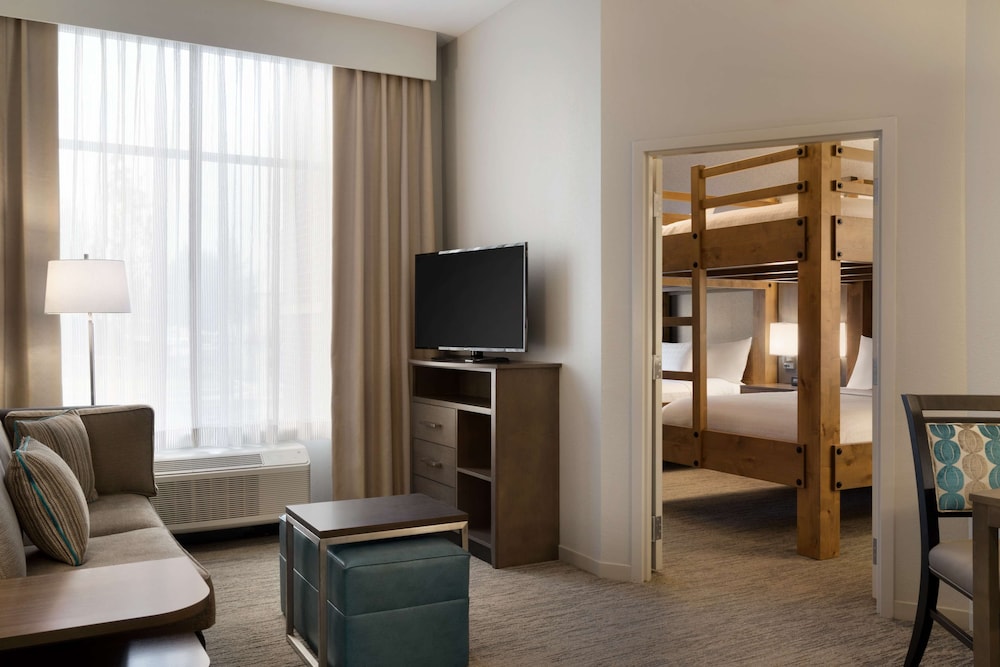 Suite, 1 Bedroom, Non Smoking photo 2