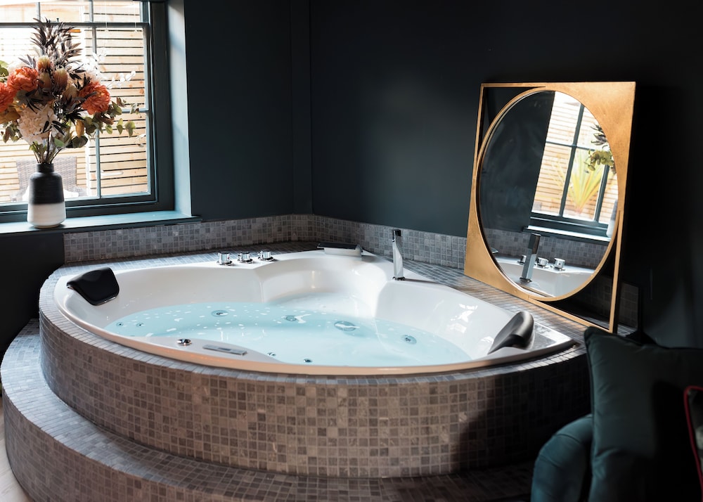 Luxury Suite, 1 Bedroom, Patio