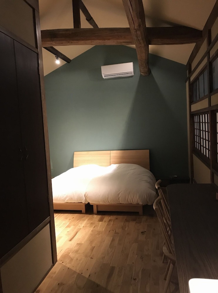 Deluxe Duplex photo 2