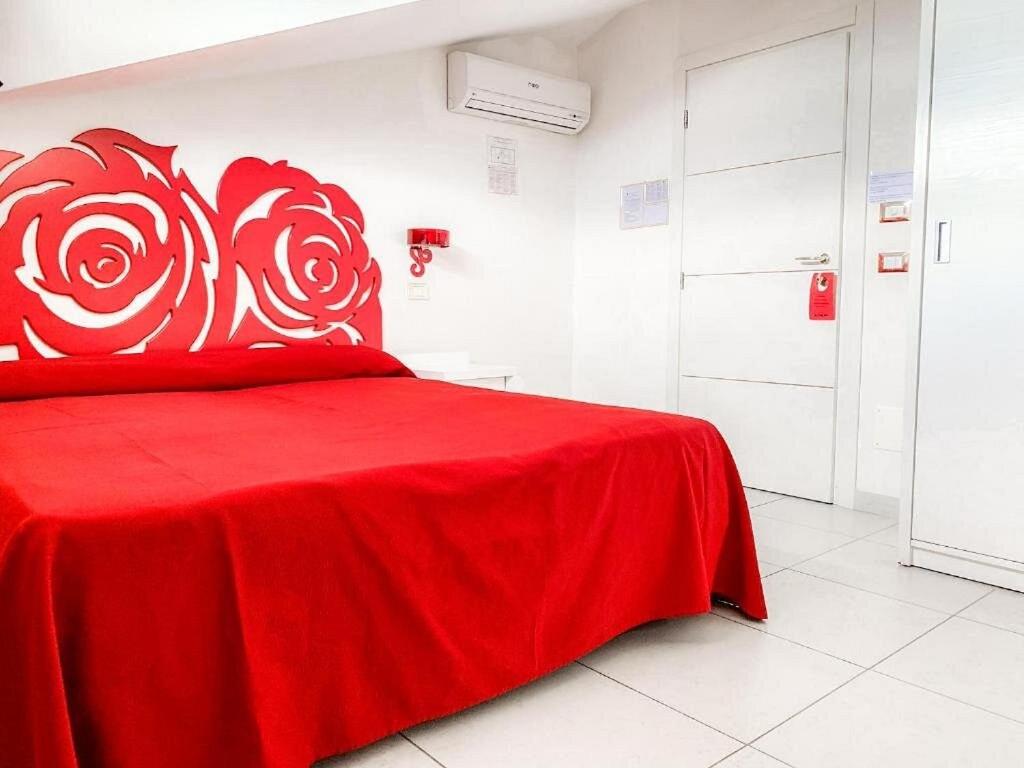 Small Double Room photo 3