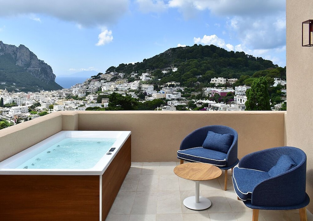Deluxe Double Room, Terrace, Sea View - Photo 1