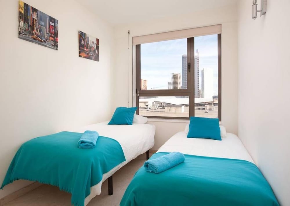 Apartment, 4 Bedrooms, Balcony, Sea View (4th floor) photo 3