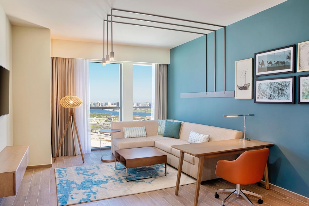 Apartment, 3 Bedrooms, City View photo 2