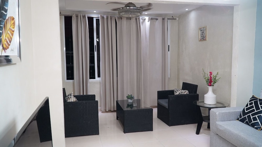Apartment, 3 Bedrooms, Balcony, City View photo 1