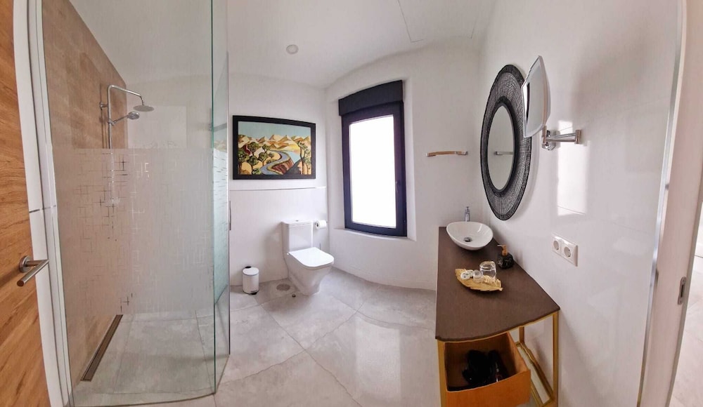 Deluxe Apartment - Photo 4
