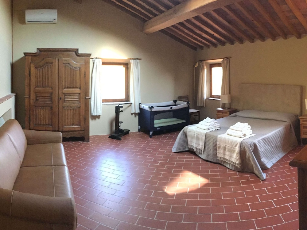 House photo 2