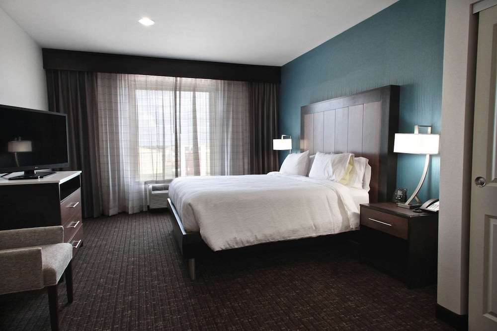 Room, Accessible photo 1