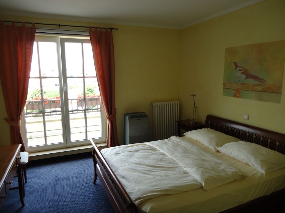 Standard Triple Room photo 1