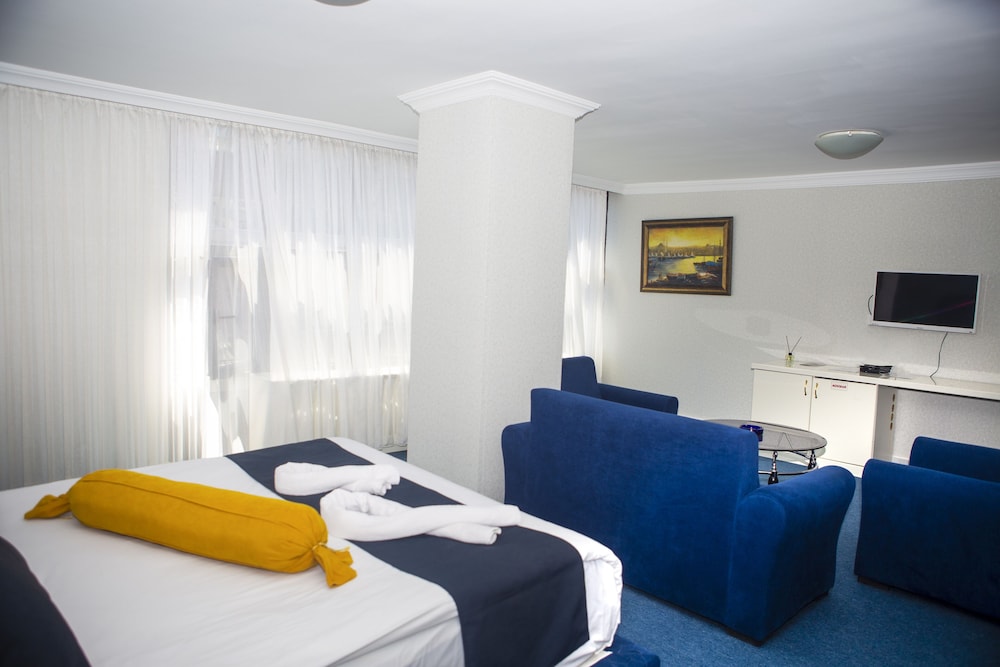 Deluxe Double Room, City View photo 2