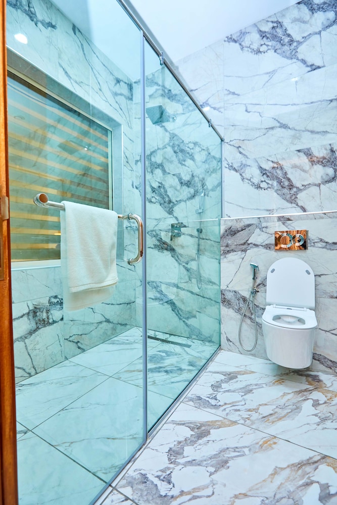 Exclusive Room - Photo 4