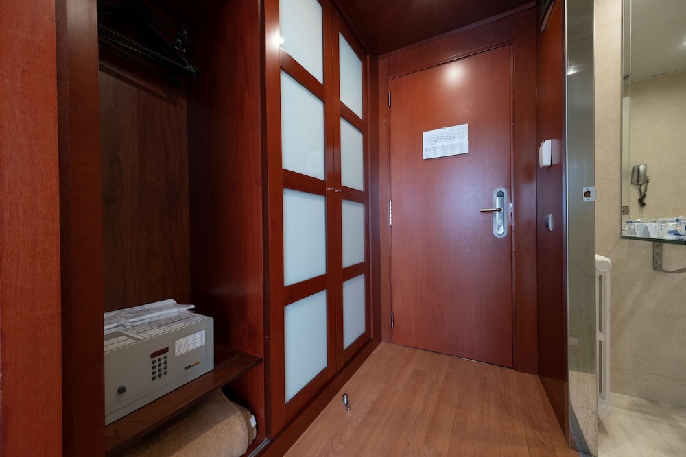 Standard Room, 1 Twin Bed, Non Smoking photo 3