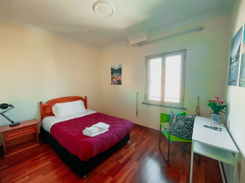 Single Room photo 1