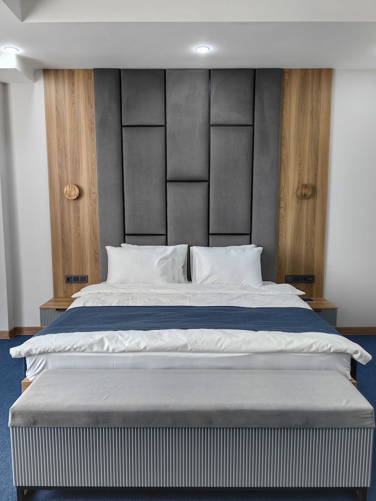 Deluxe Double Room - Photo 6