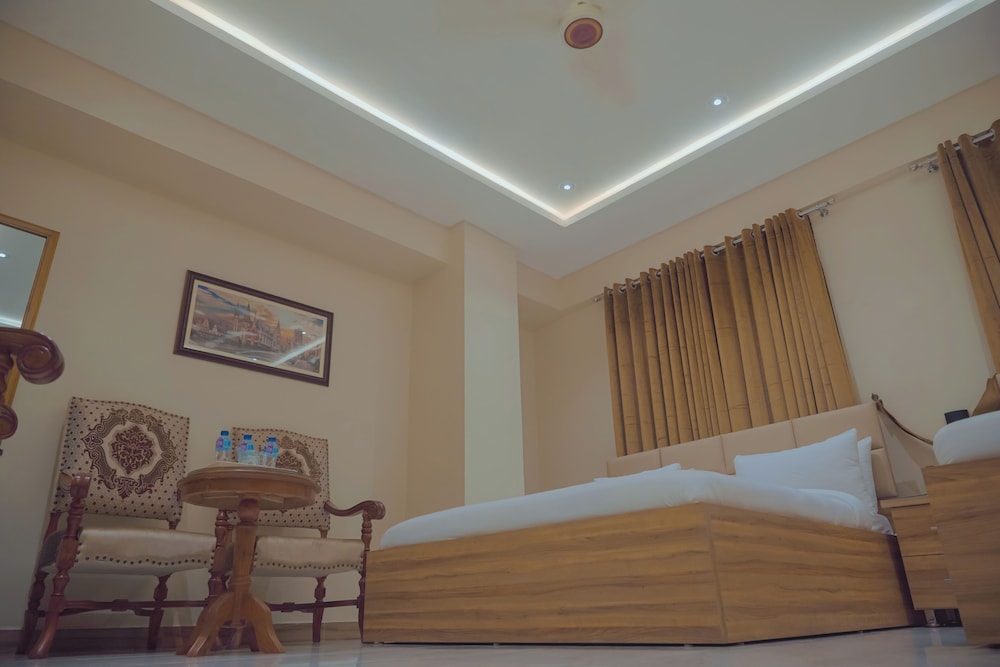Deluxe Double Room - Photo 2