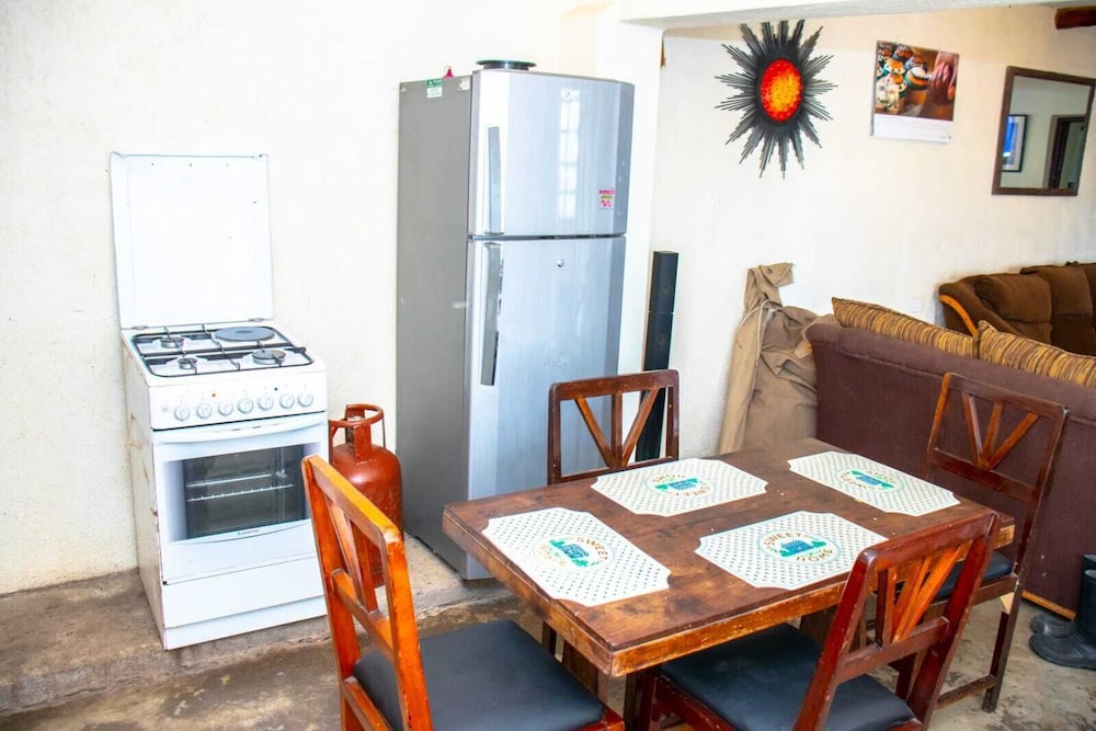Deluxe Bungalow photo 2
