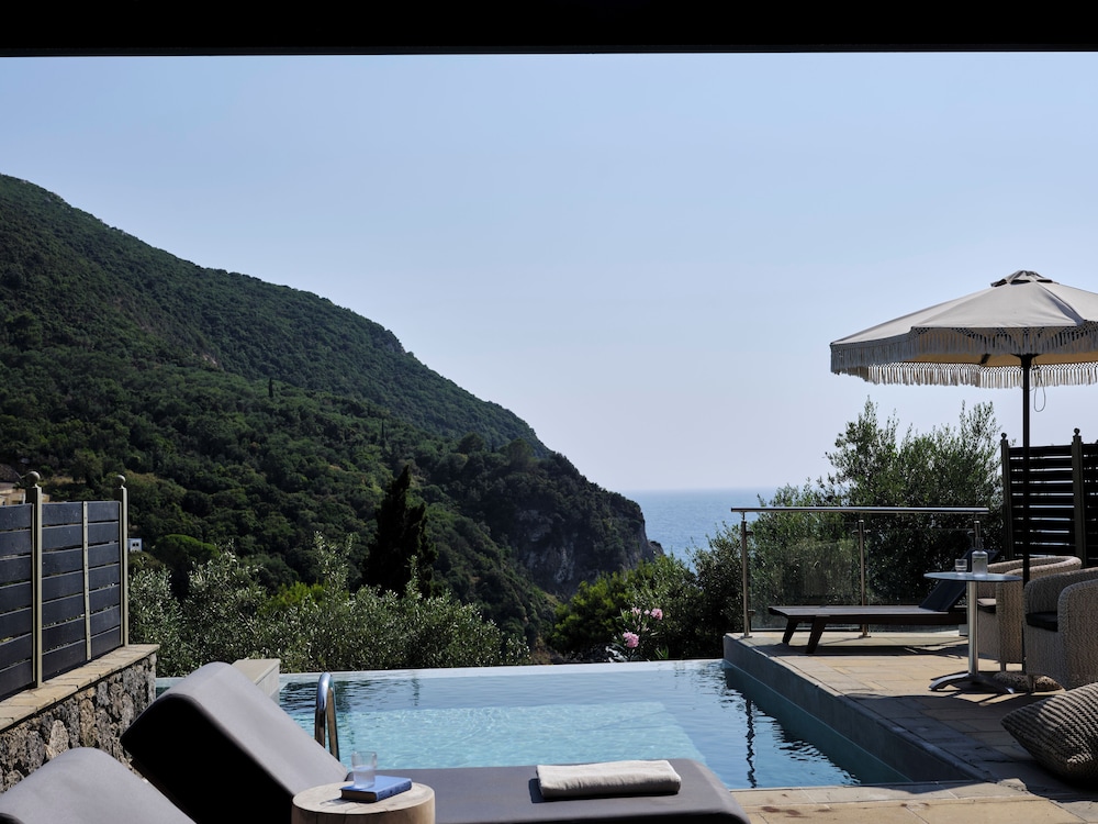 Deluxe Double Room Sea View with Private Pool - Photo 4