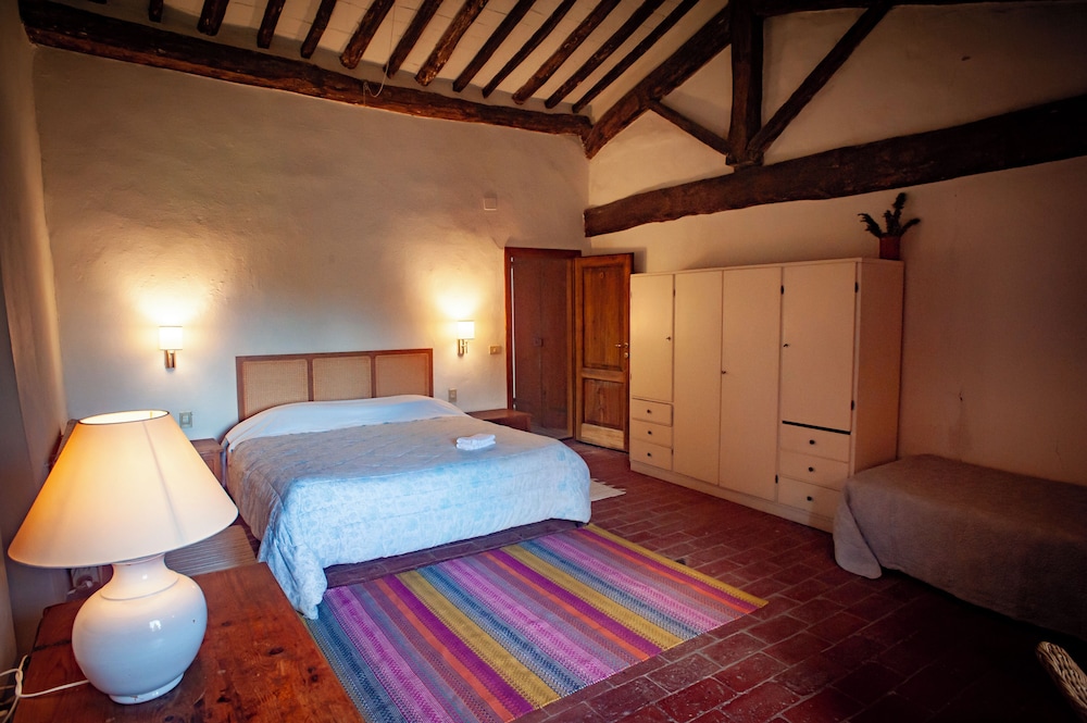 Triple Room, Non Smoking, Courtyard View photo 2