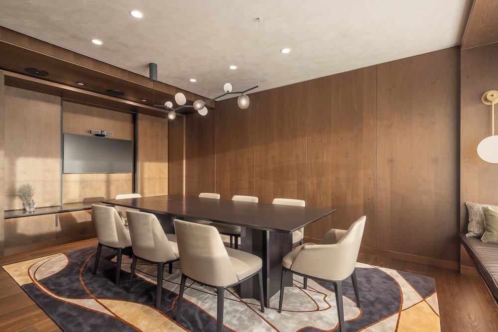 Fairmont Gold, Deluxe Room, 1 King Bed, Club Lounge Access - Photo 3