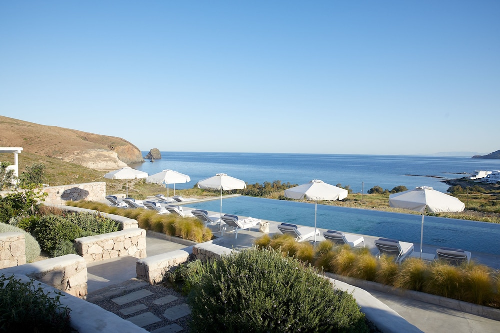 Exclusive Room, Spa Bath (Balcony, Panoramic Sea View) photo 1