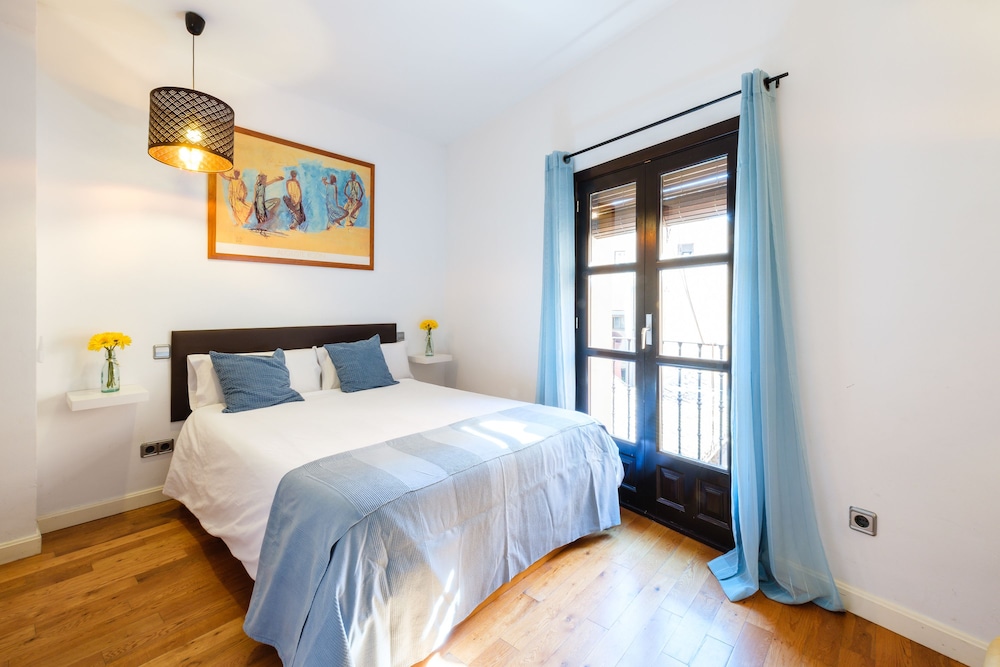 Dúplex Exclusivo, Múltiples Camas, Cocina, Vista a la Ciudad