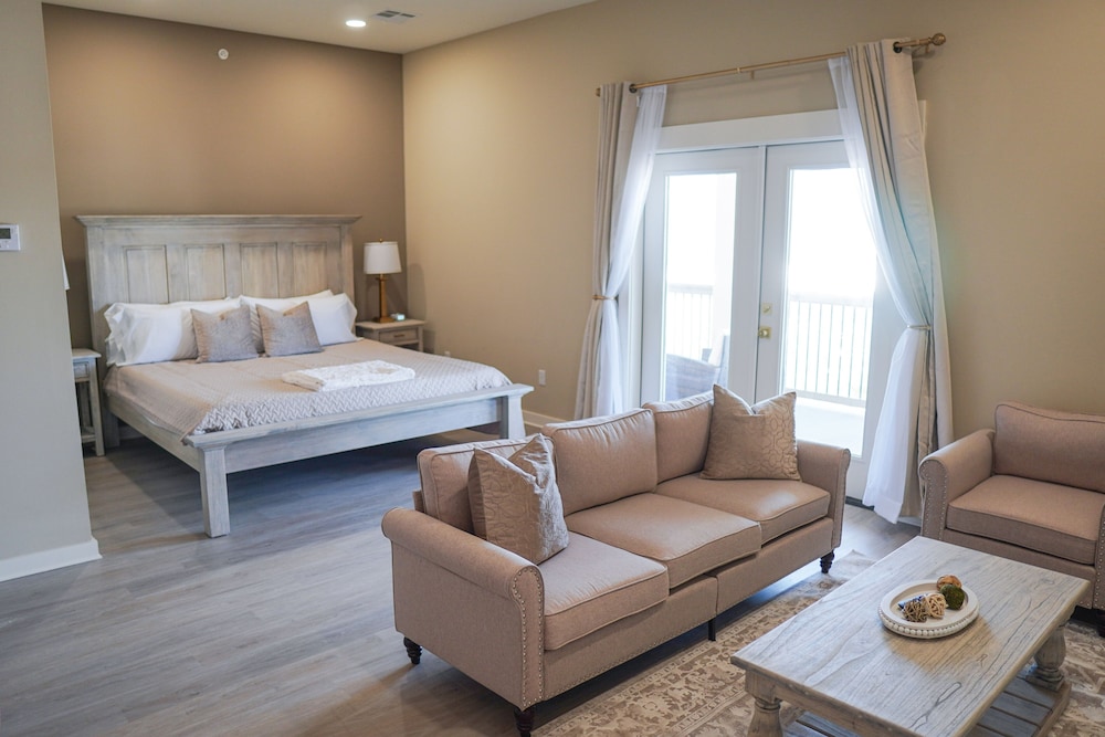 City Studio Suite
