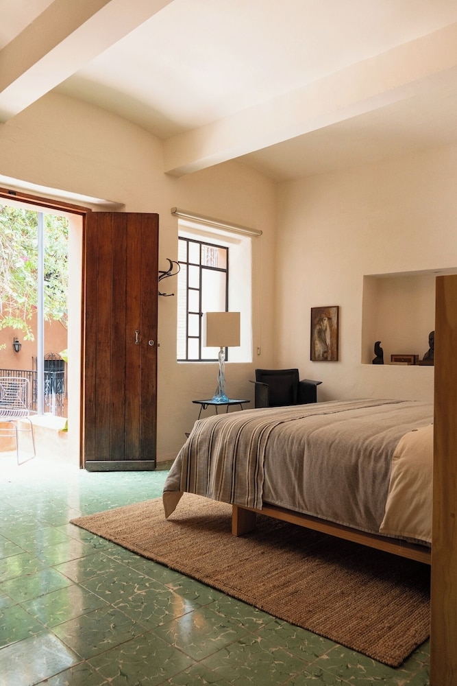 Classic Double Room, Courtyard View