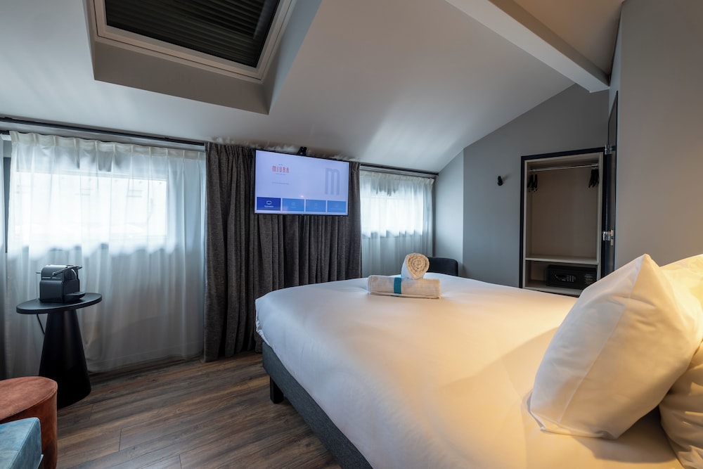 Standard Room photo 3