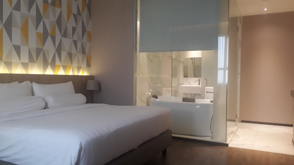 Presidential Suite, 1 King Bed photo 3