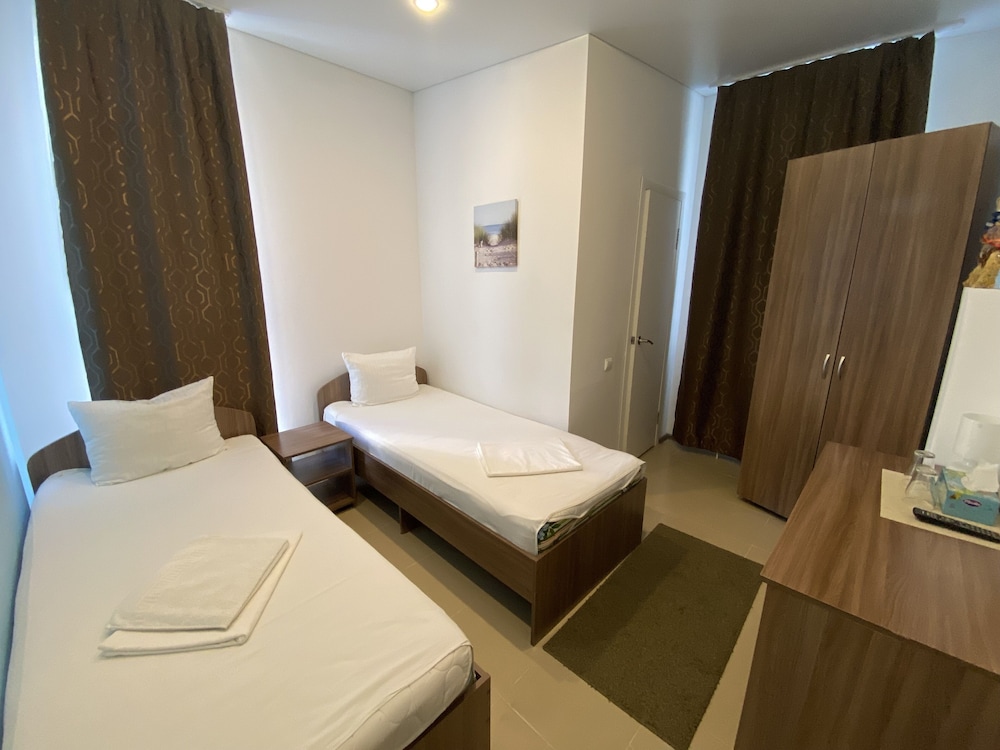 Standard Twin Room photo 1