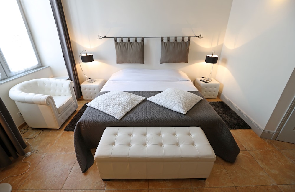 Superior Room (1 or 2 persons) - Photo 2