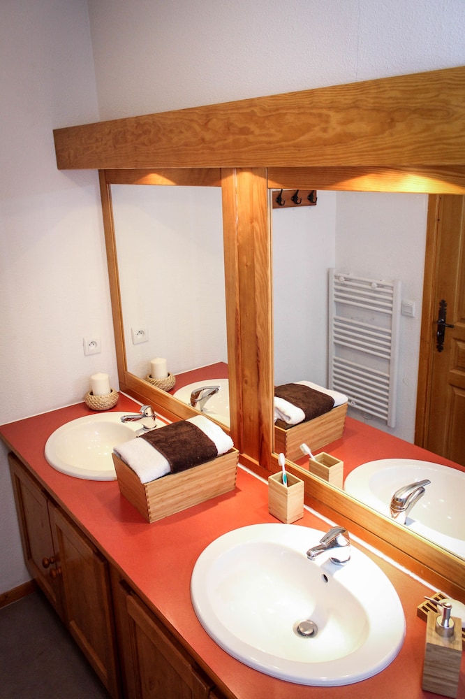 Apartment, 3 Bedrooms (For Ten) photo 2