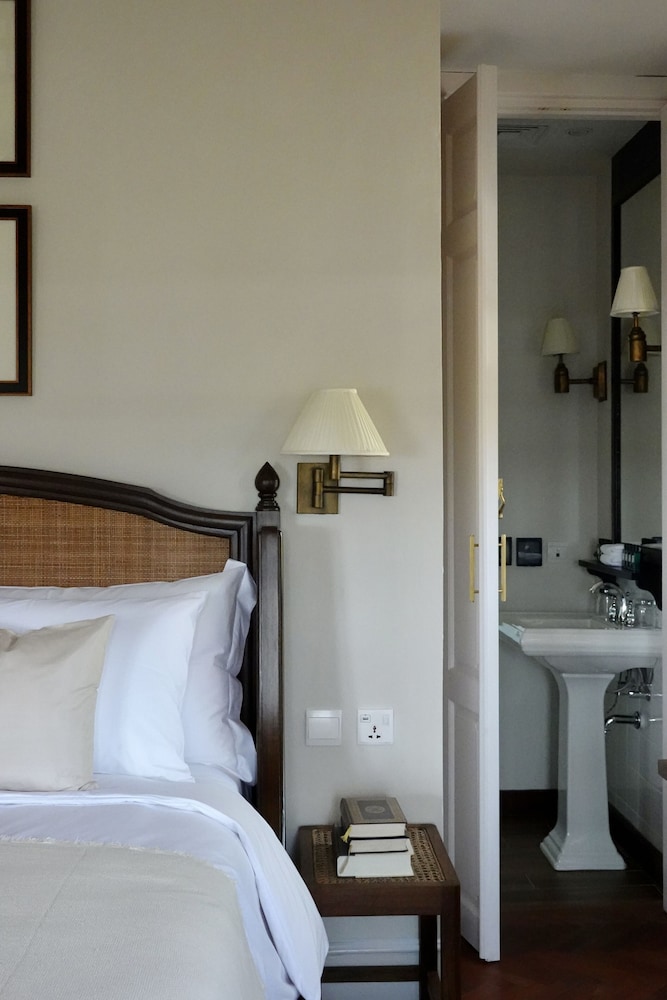 Deluxe Room - Photo 3